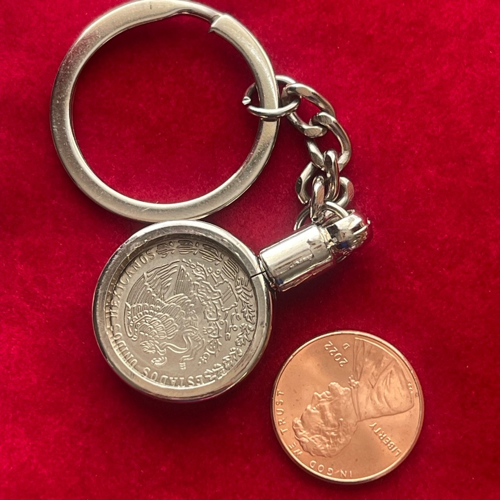 Superior beauty Mexico 20 cents coin key chain - Picture 2 of 2